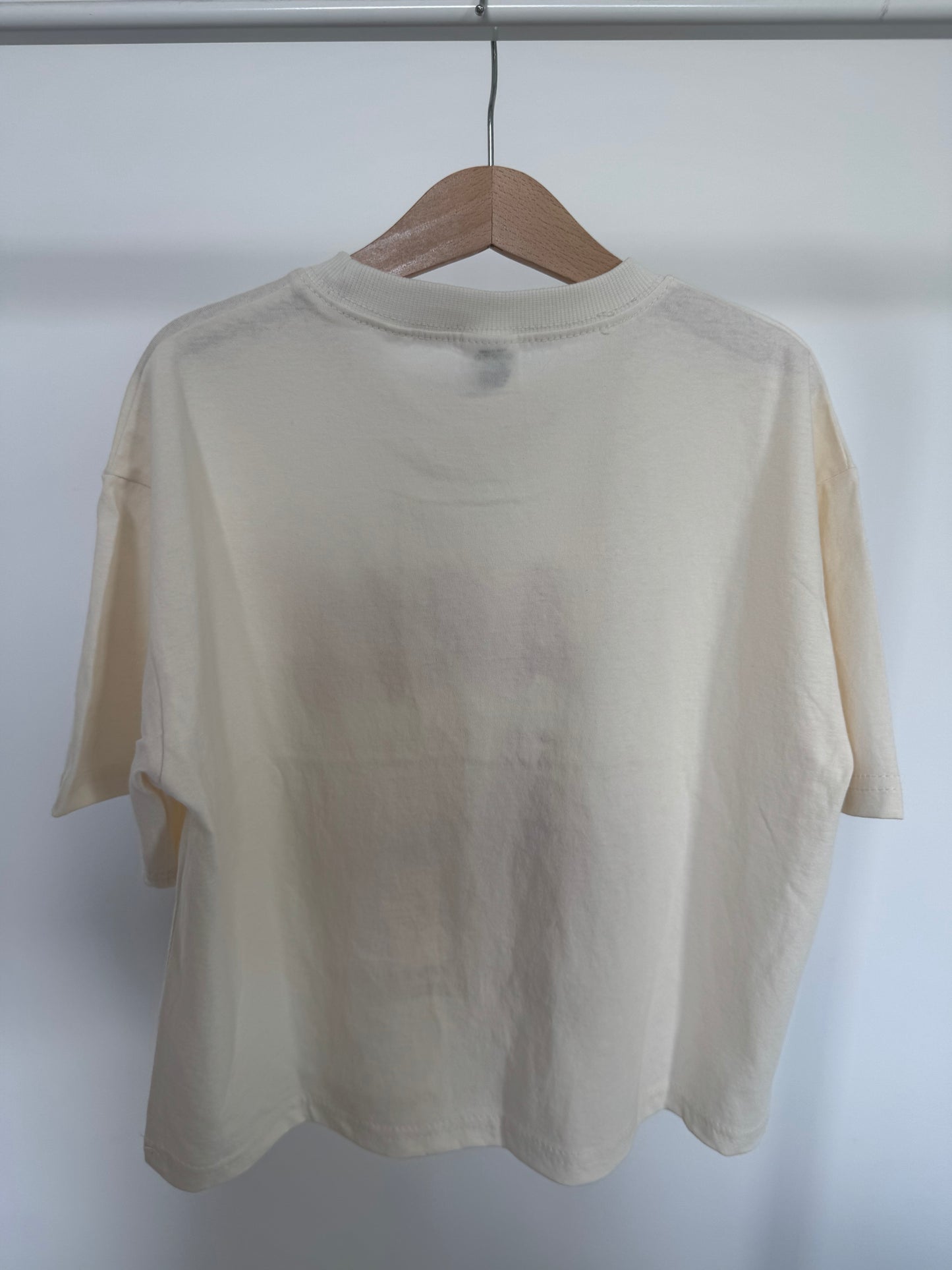 PARIS tee